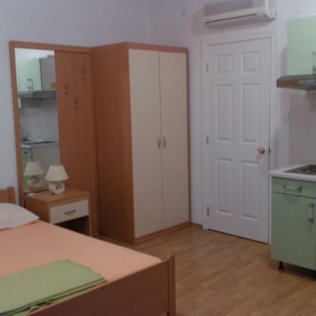 Apartments Makarska Eksteriør billede
