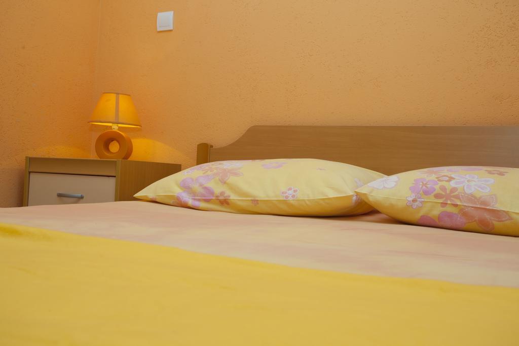 Apartments Makarska Eksteriør billede
